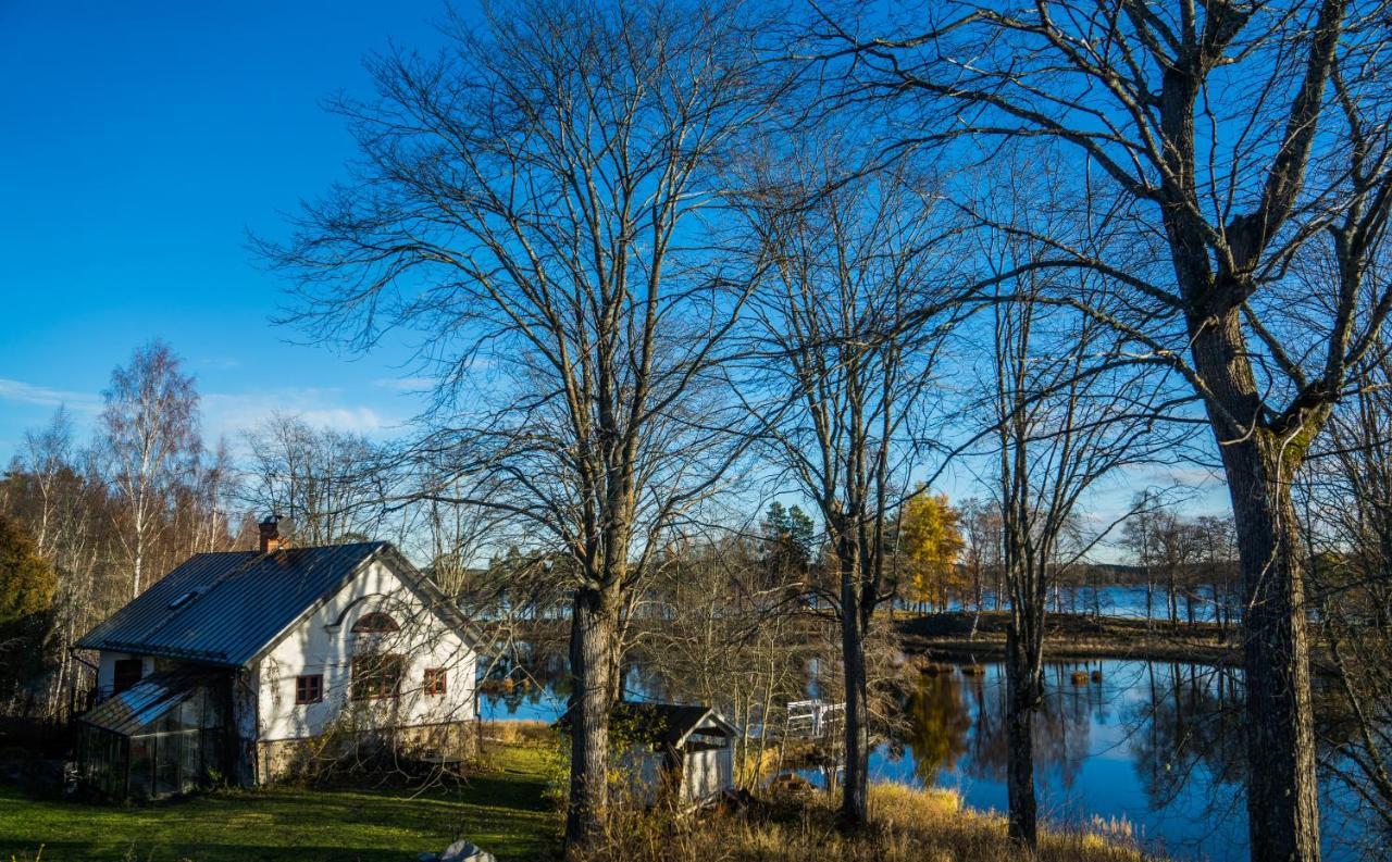 Romantic Spa Villa With Fireplace By The Lake Stjarnsund 외부 사진