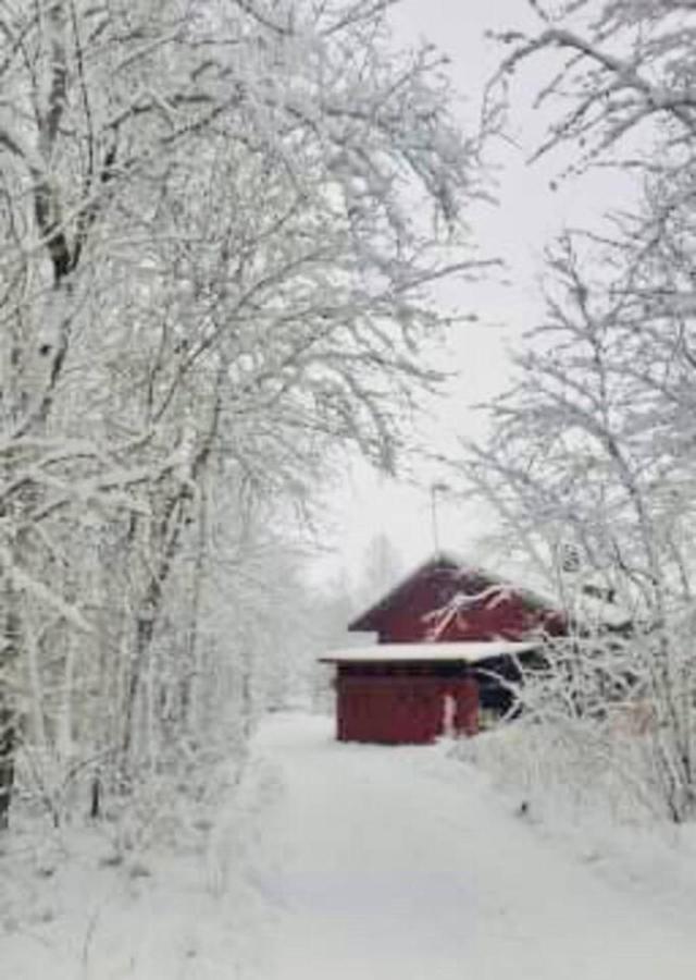 Romantic Spa Villa With Fireplace By The Lake Stjarnsund 외부 사진