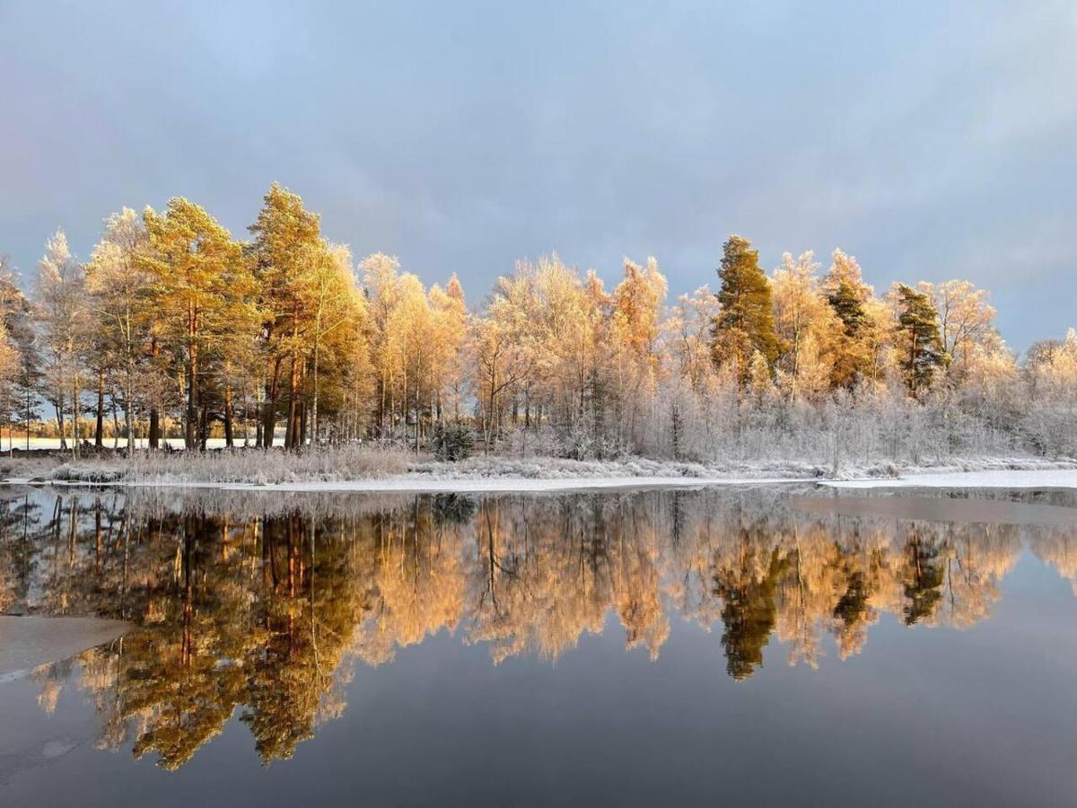 Romantic Spa Villa With Fireplace By The Lake Stjarnsund 외부 사진