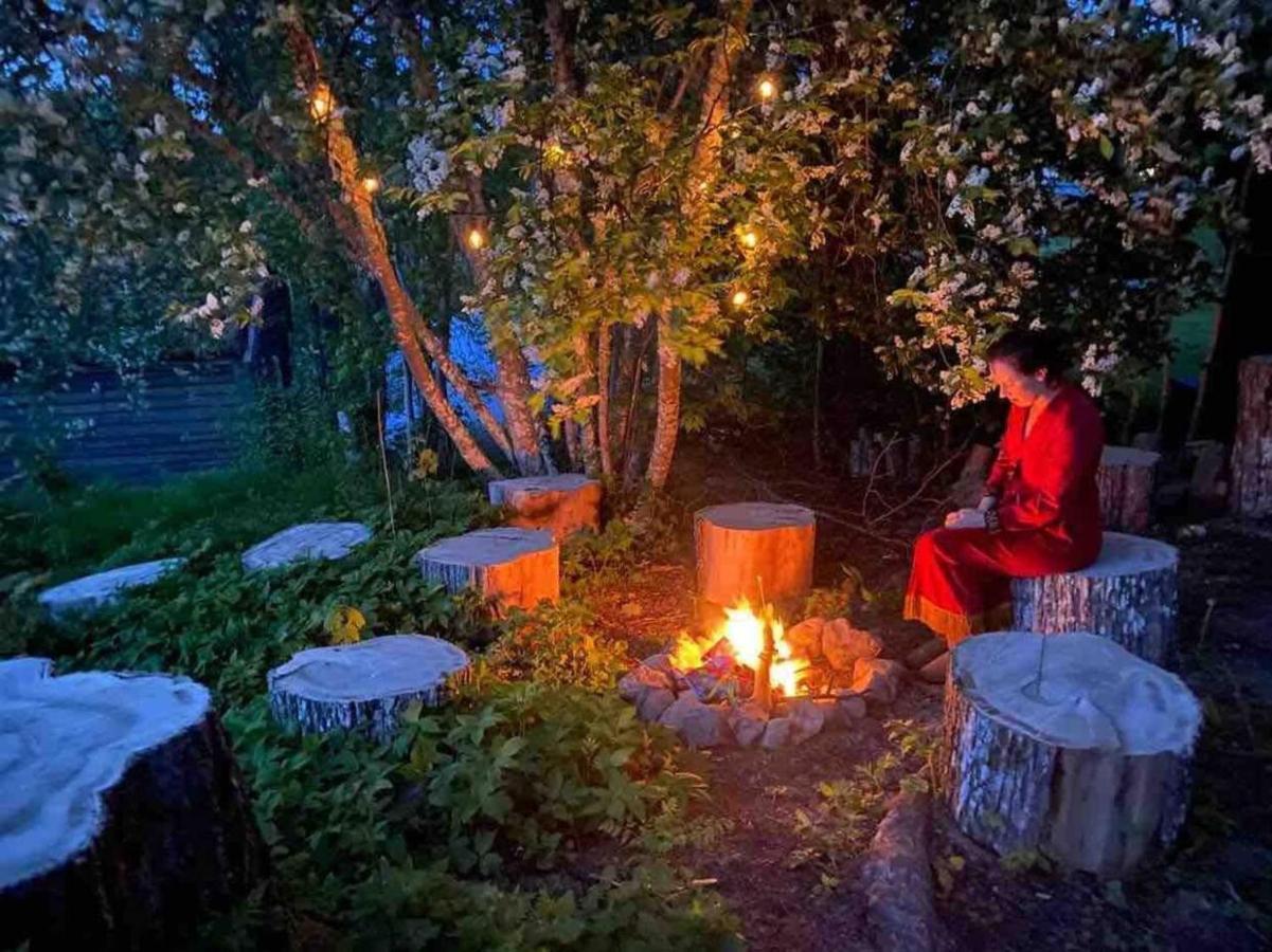 Romantic Spa Villa With Fireplace By The Lake Stjarnsund 외부 사진